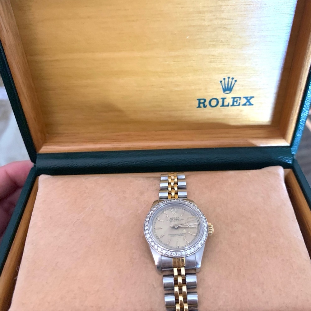 Rolex Lady Datejust Two-Tone 26mm Champagne Dial w/ Diamond Bezel – Box Included - Picture 6 of 7